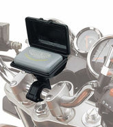 Custodia S601, una custodia per dispositivi di pagamento resistente. Montata su manubrio tubolare. Di Givi.